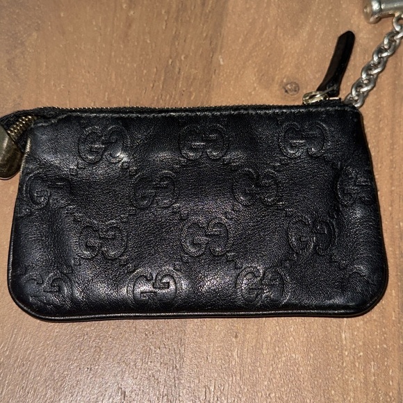 Gucci Guccissma leather embossed key chain coin wallet holder - Picture 3 of 10